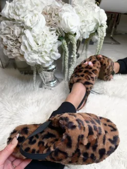 Ayla Fluffy Slippers - Leopard